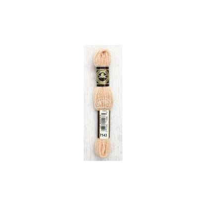 DMC Laine Colbert – 7143 Champagner
