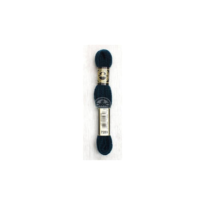 DMC Laine Colbert – 7289 Royales Blau