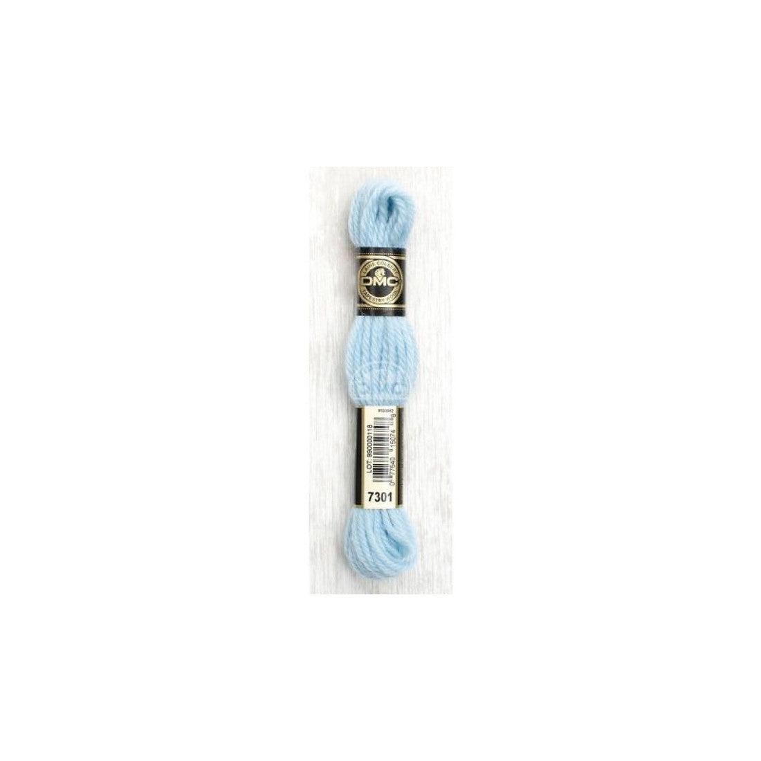 DMC Laine Colbert – 7301 Auqamarin-Blau