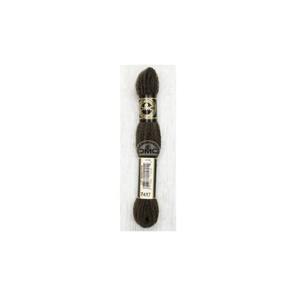 DMC Laine Colbert – 7417 Braun