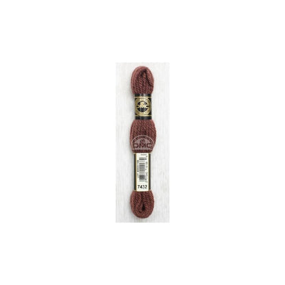 DMC Laine Colbert – 7432 Baummarder