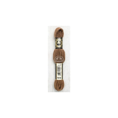 DMC Laine Colbert – 7514 Braun
