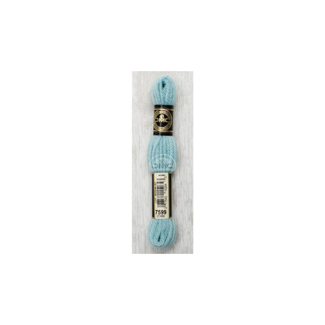 DMC Laine Colbert – 7599 Blauer Wasserfall
