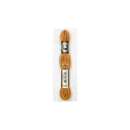 DMC Laine Colbert – 7780 Kastanie