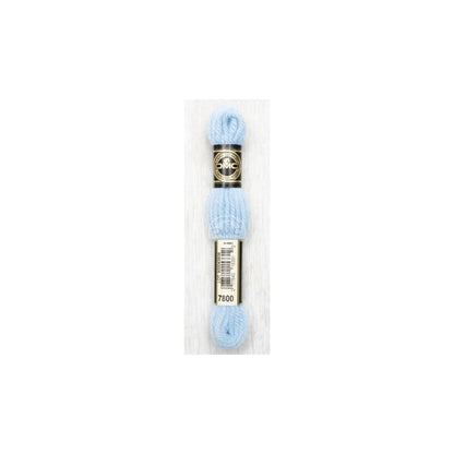 DMC Laine Colbert – 7800 Himmelblau