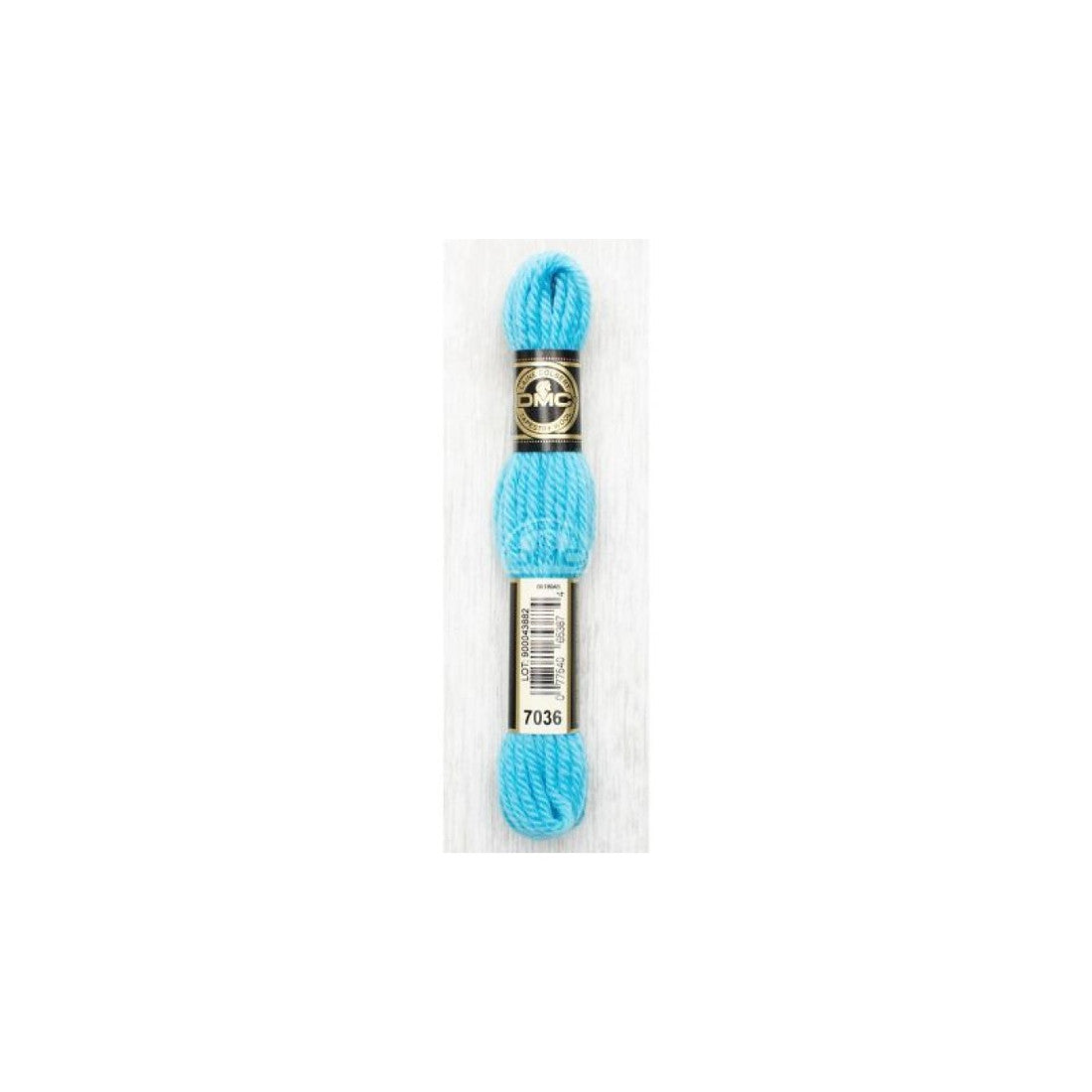 DMC Laine Colbert – 7036 Navajo-Blau