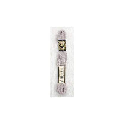 DMC Laine Colbert – 7065 Gefrorenes Glas