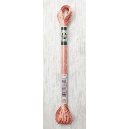 DMC Mouliné Satin – Farbe 352