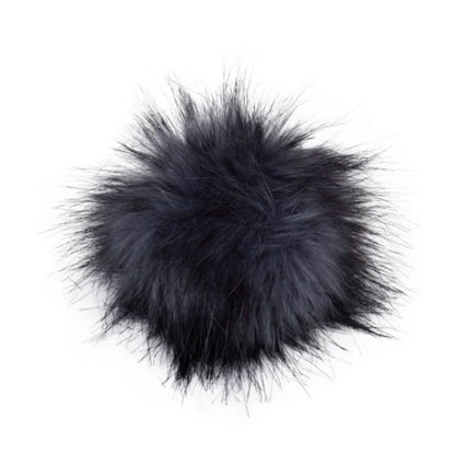 Pro Lana Pompon in Felloptik mit Druckknopf