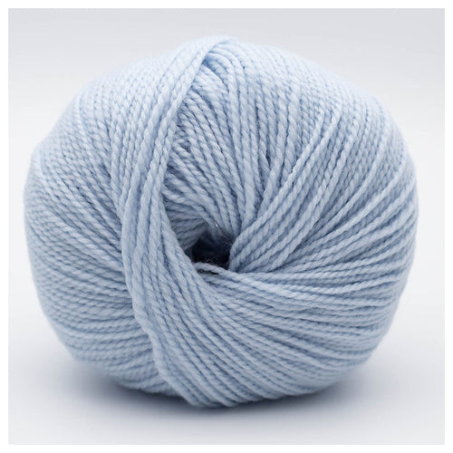 22 Babyblau