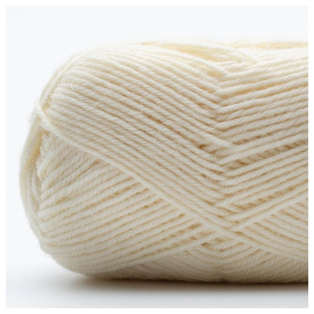 Edelweiss Alpaka 4fach von Kremke | 25g – 01 Naturweiß
