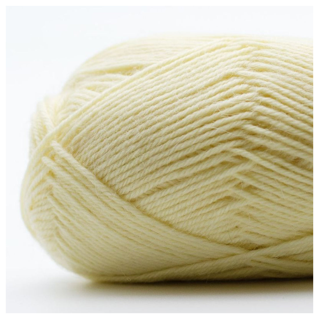 Edelweiss Alpaka 4fach von Kremke | 25g – 25 Blassgelb