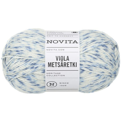 Viola Metsäretki von Novita – forest pond [8301]