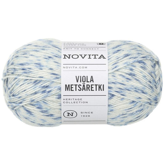 Viola Metsäretki von Novita – forest pond [8301]