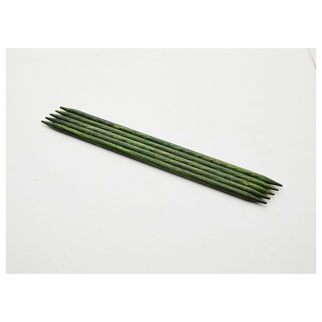 8907628079093