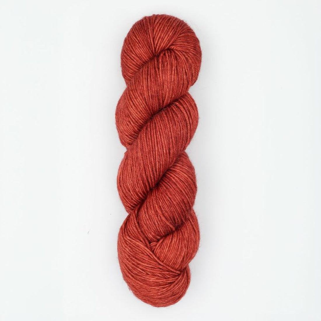 Serra von Symfonie Yarns | 100g – Ember Red [5004]