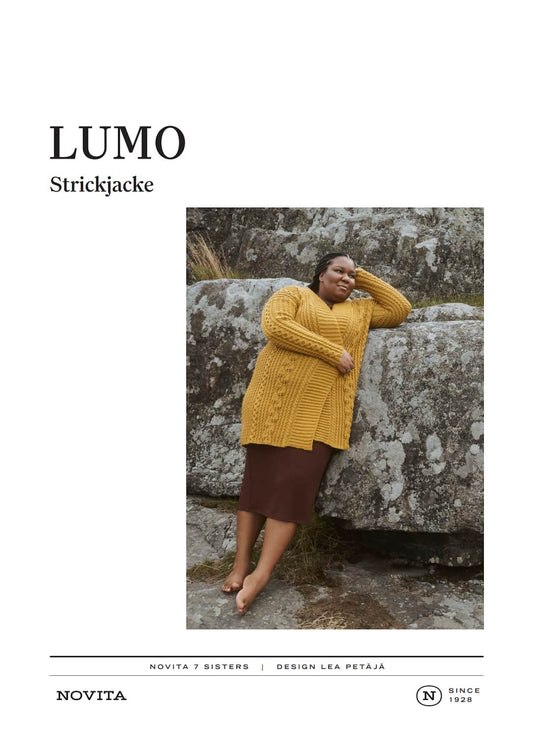 Novita LUMO – Strickanleitung für lange Damen-Strickjacke mit Zopfmuster