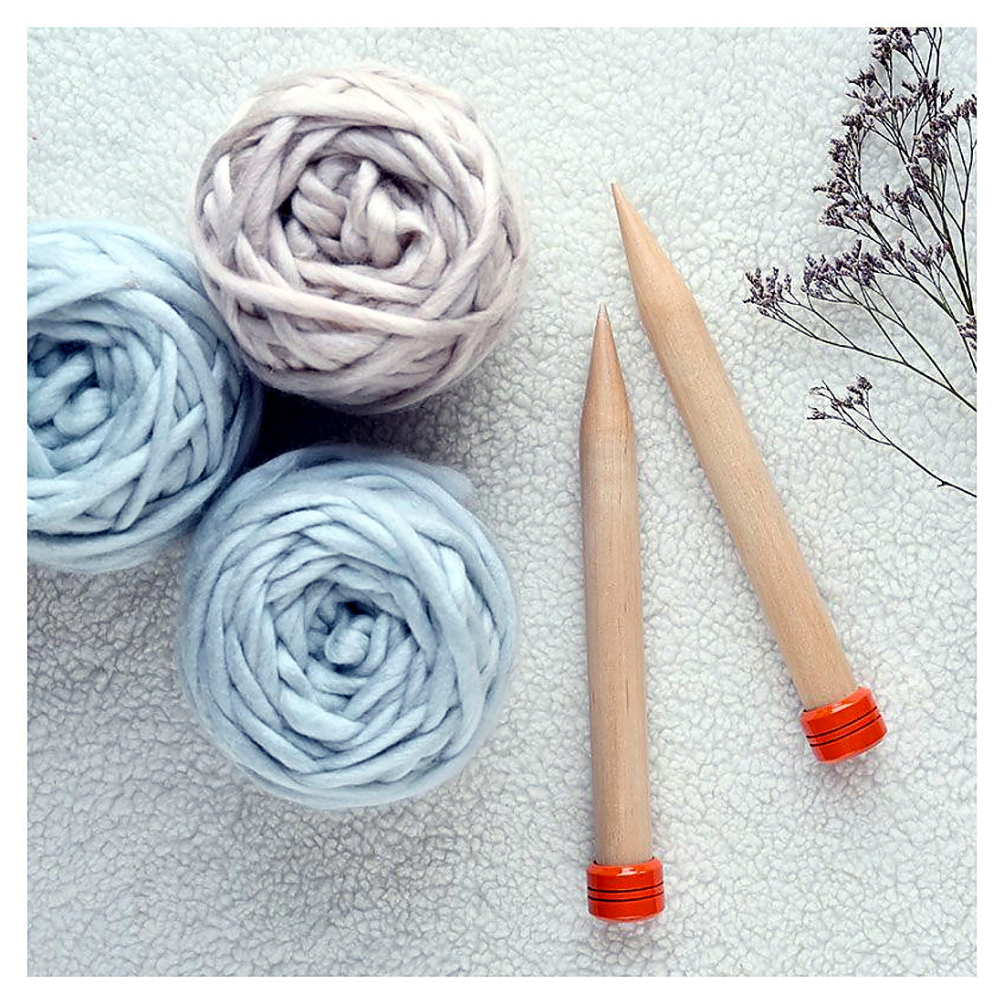 KnitPro JUMBO Birch Jackenstricknadeln mit voluminösem Garn